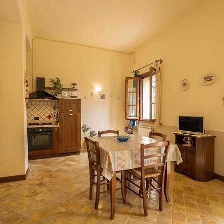 Agriturismo Due Ponti Chianni Esterno foto