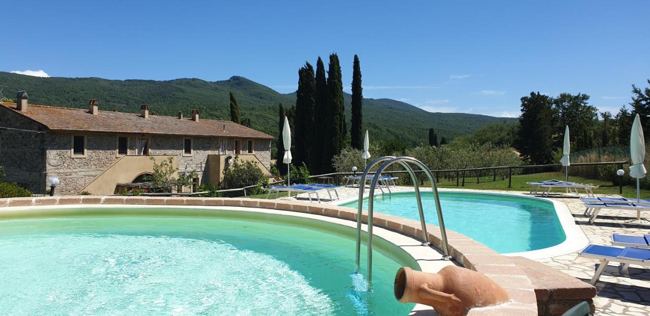 Agriturismo Due Ponti Chianni Esterno foto
