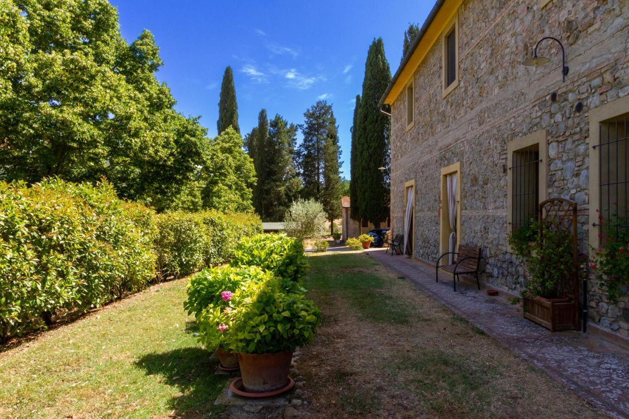 Agriturismo Due Ponti Chianni Esterno foto