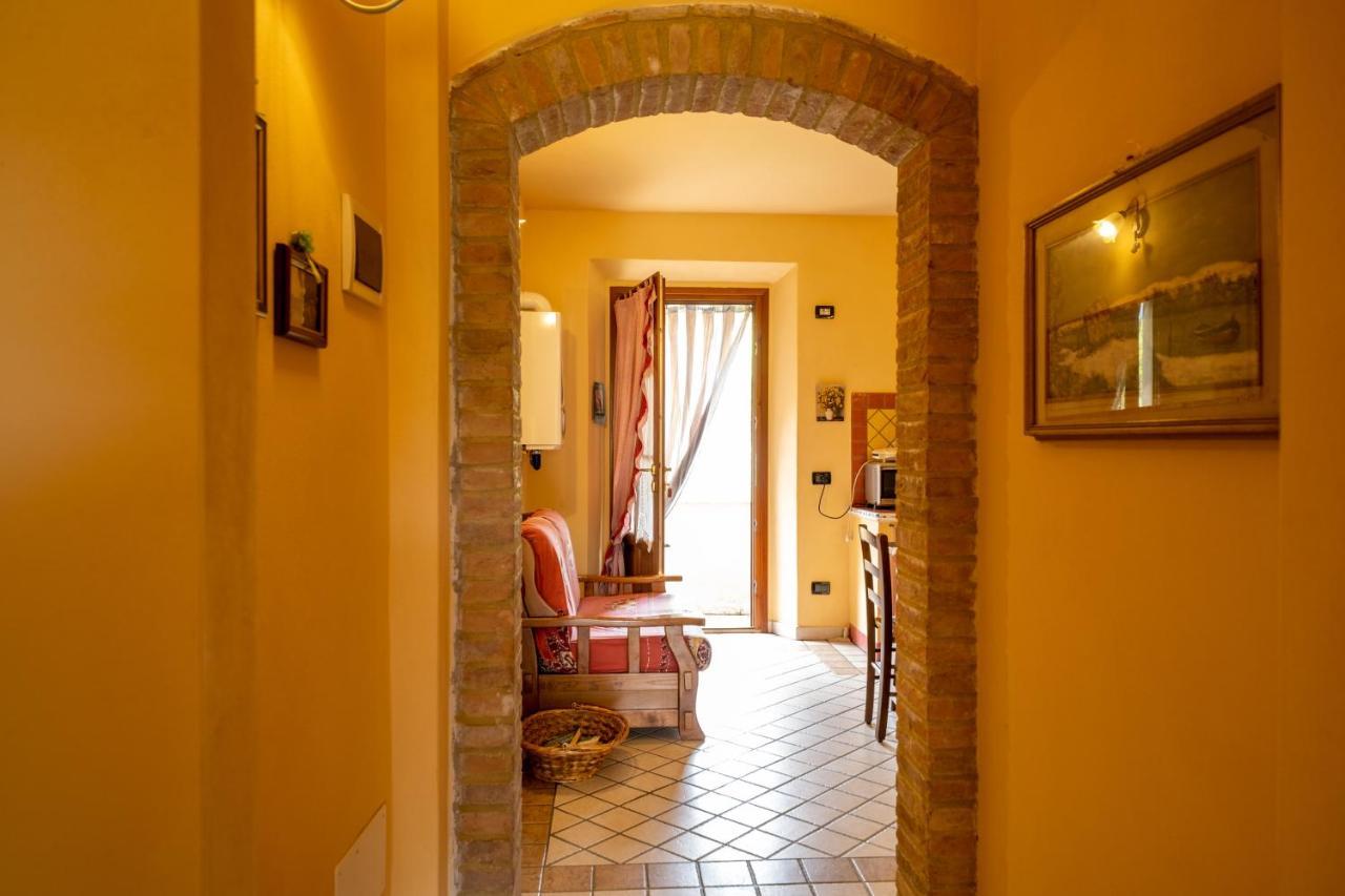 Agriturismo Due Ponti Chianni Esterno foto