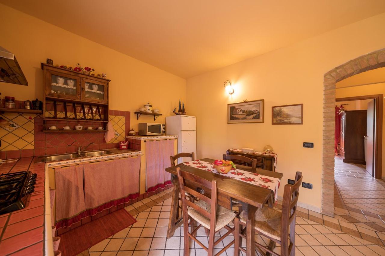 Agriturismo Due Ponti Chianni Esterno foto