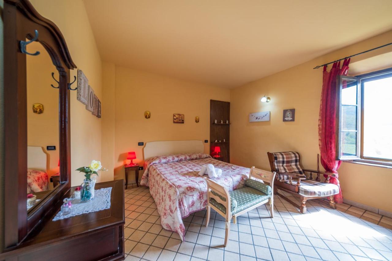 Agriturismo Due Ponti Chianni Esterno foto
