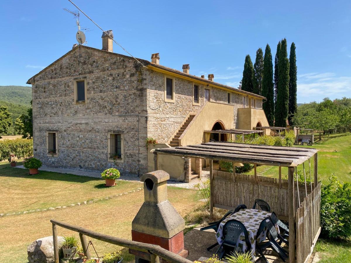 Agriturismo Due Ponti Chianni Esterno foto